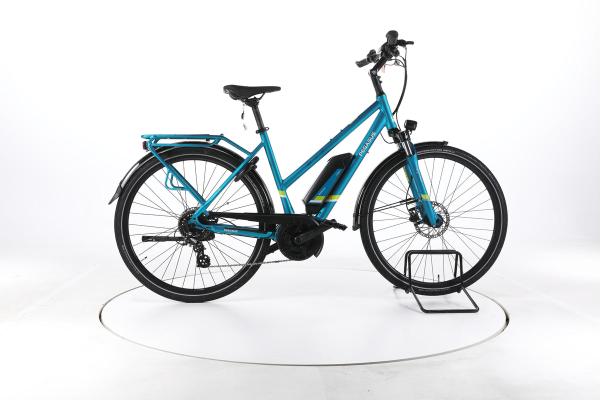 Pegasus Solero E8 Plus Trekking E-Bike - Image 1