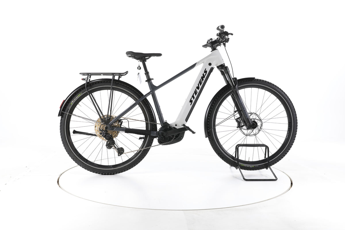 Stevens E-Juke Trekking E-Bike 2024 - Image 1