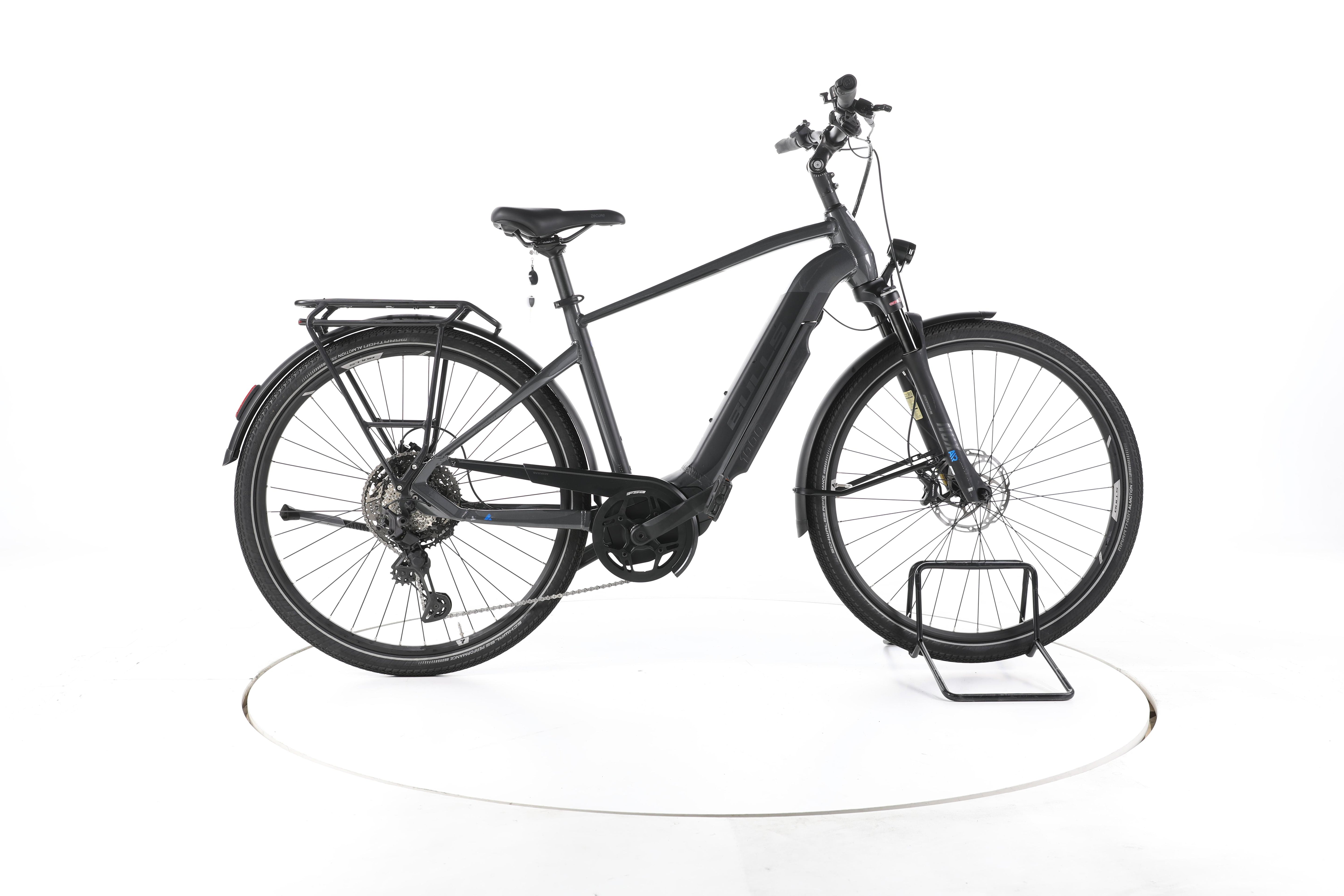 Bulls Lacuba Evo 11 Trekking E-Bike - Image 1