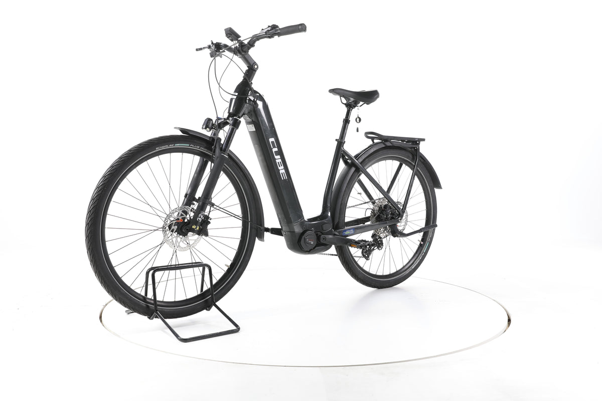 Cube Kathmandu Hybrid Trekking E-Bike Tiefeinsteiger - Image 6