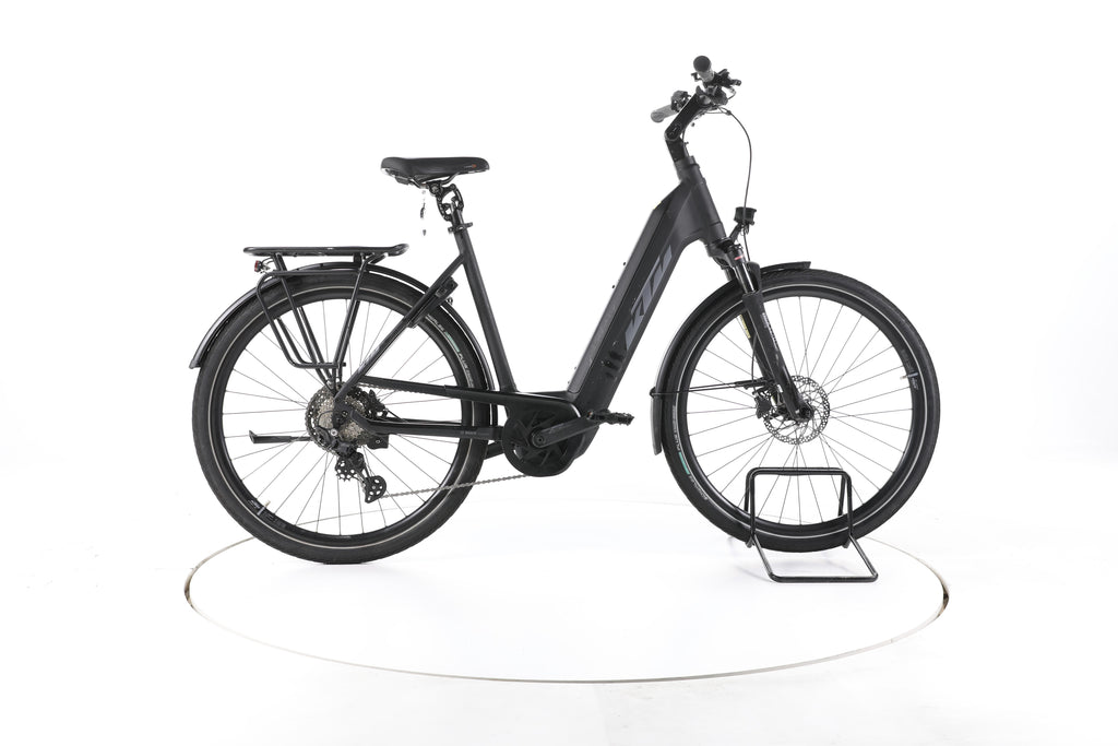 KTM Cento 10 Plus Trekking E-Bike Tiefeinsteiger - Image 1