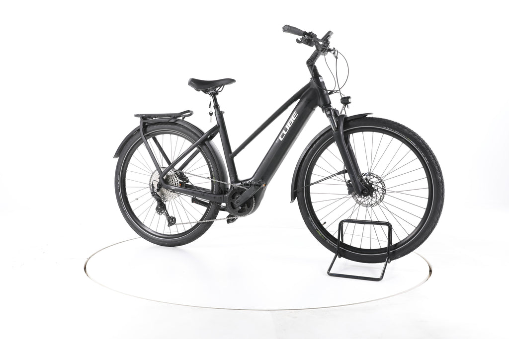 Cube Touring Hybrid Pro Trekking E-Bike - Image 2