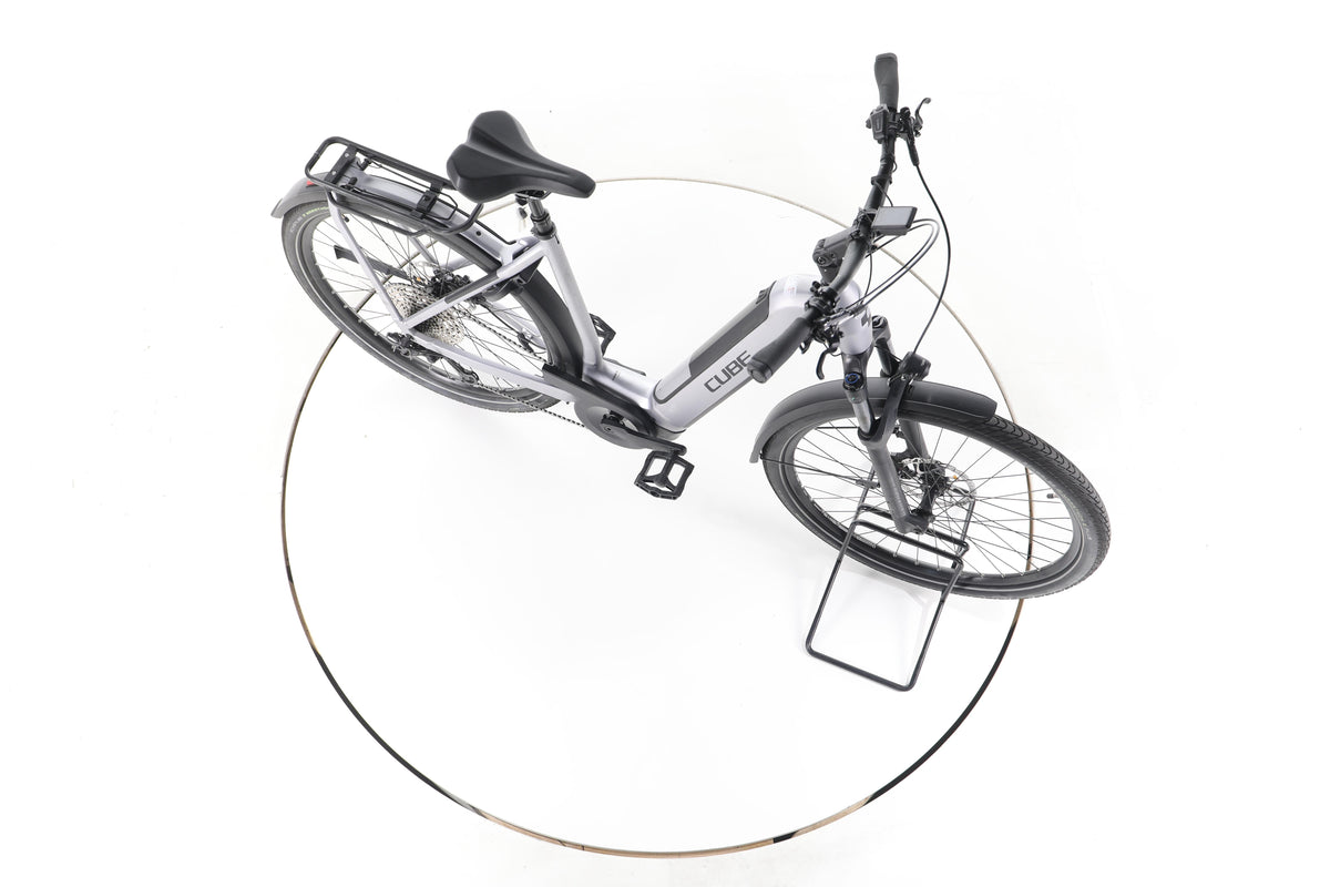 Cube Kathmandu Hybrid SLX Trekking E-Bike Tiefeinsteiger - Image 14