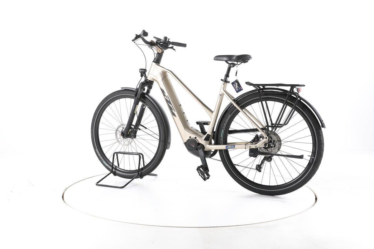 KTM Macina Style 740 Trekking E-Bike - Image 8