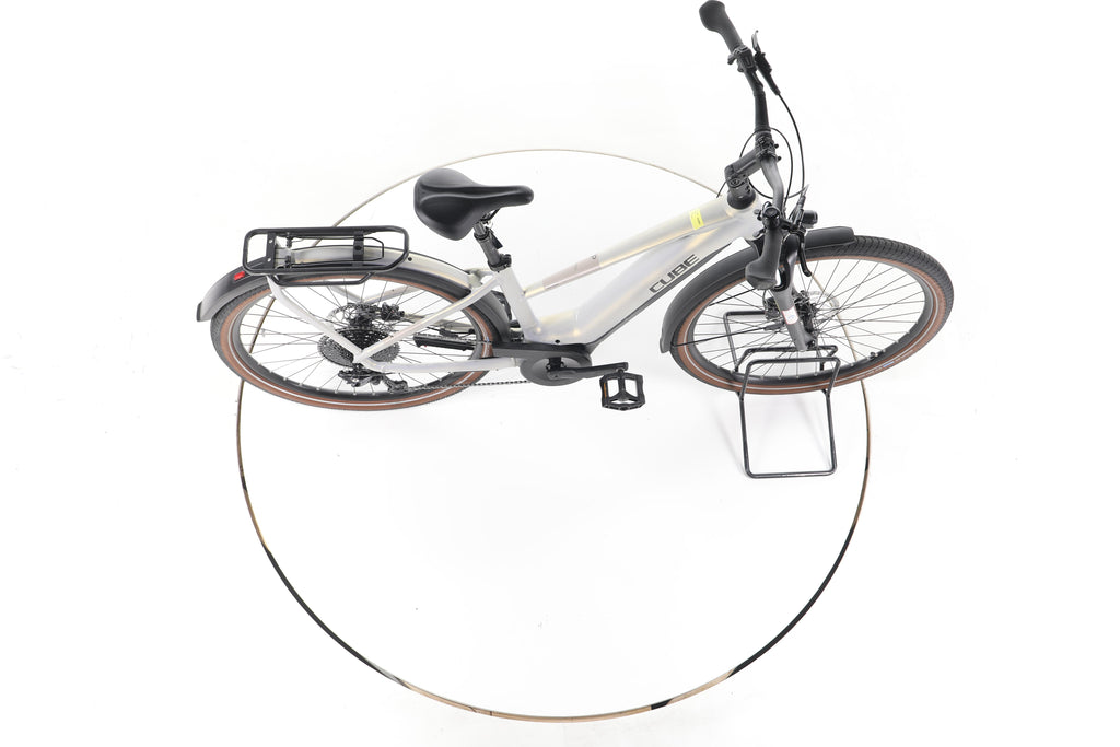 Cube Touring Hybrid Pro 625 Trekking E-Bike - Image 13