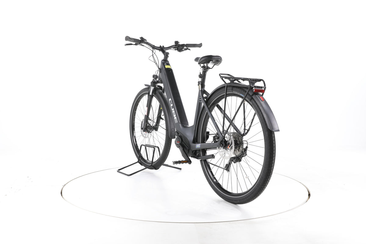Cube Touring Hybrid One Trekking E-Bike Tiefeinsteiger - Image 9