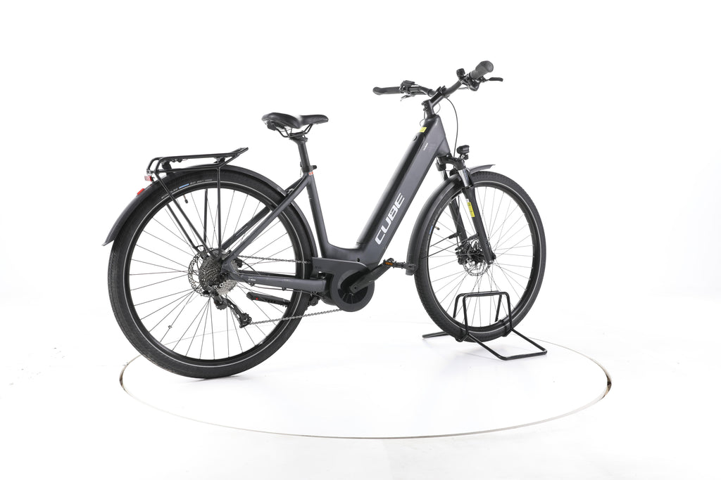 Cube Touring Hybrid One Trekking E-Bike Tiefeinsteiger - Image 12