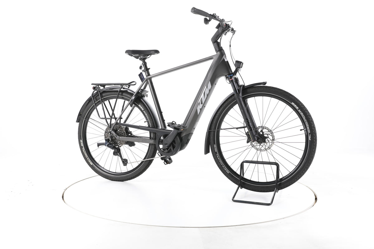 KTM Cento 11 Plus Di2 Trekking E-Bike 2025 - Image 2