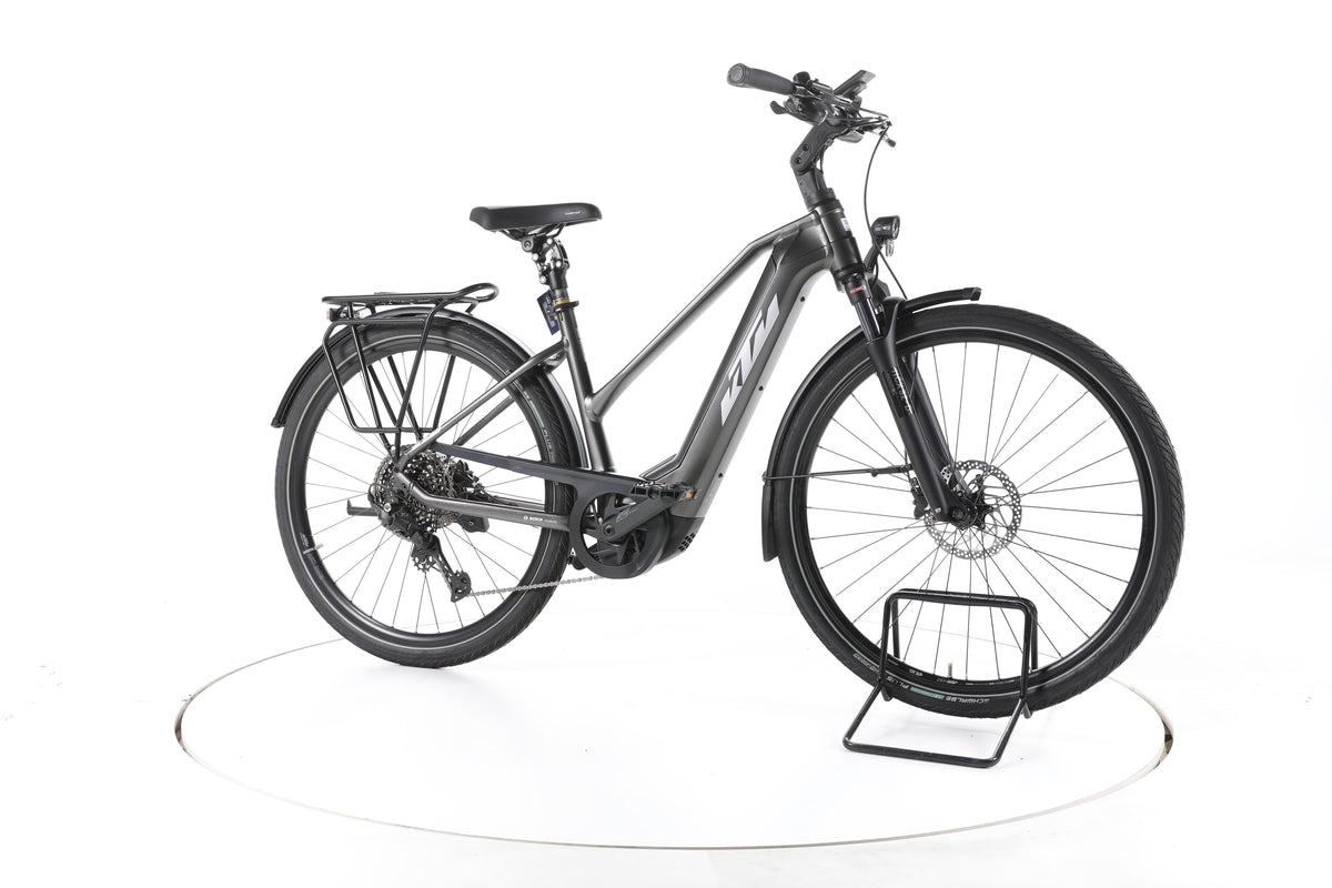KTM Macina Limited Trekking E-Bike 2025 - Image 2