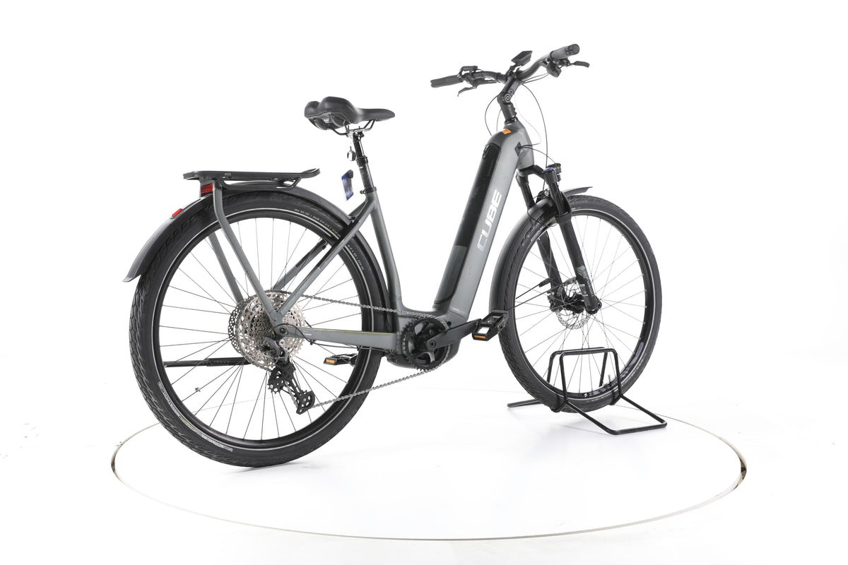 Cube Kathmandu Hybrid Pro Trekking E-Bike Tiefeinsteiger - Image 12