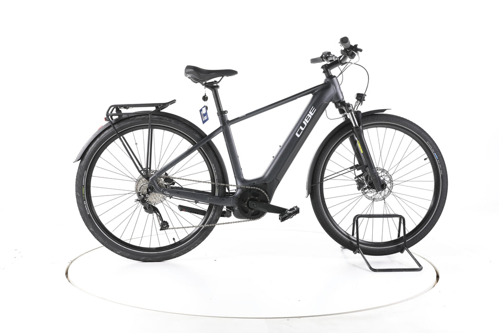 Cube Touring Hybrid ONE 625 Trekking E-Bike - Image 1