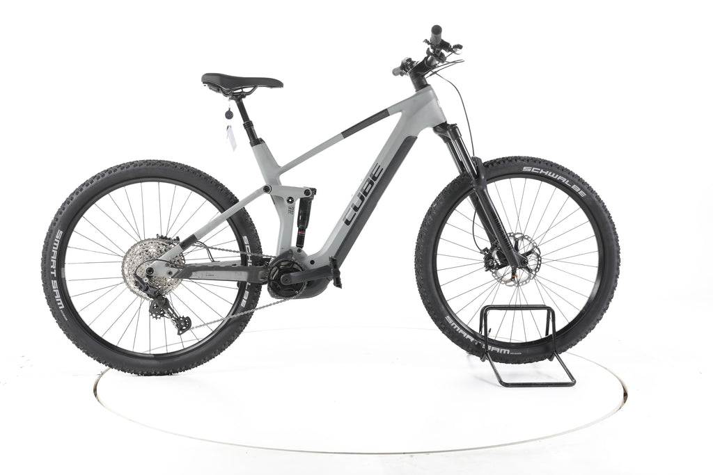Cube Stereo Hybrid 140 HPC Pro E-Bike Fully Carbon - Image 1