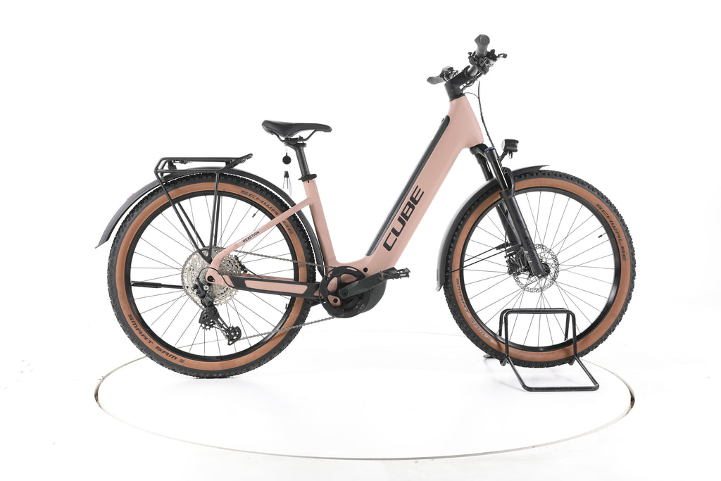 Cube Reaction Hybrid Pro Trekking E-Bike Tiefeinsteiger - Image 1