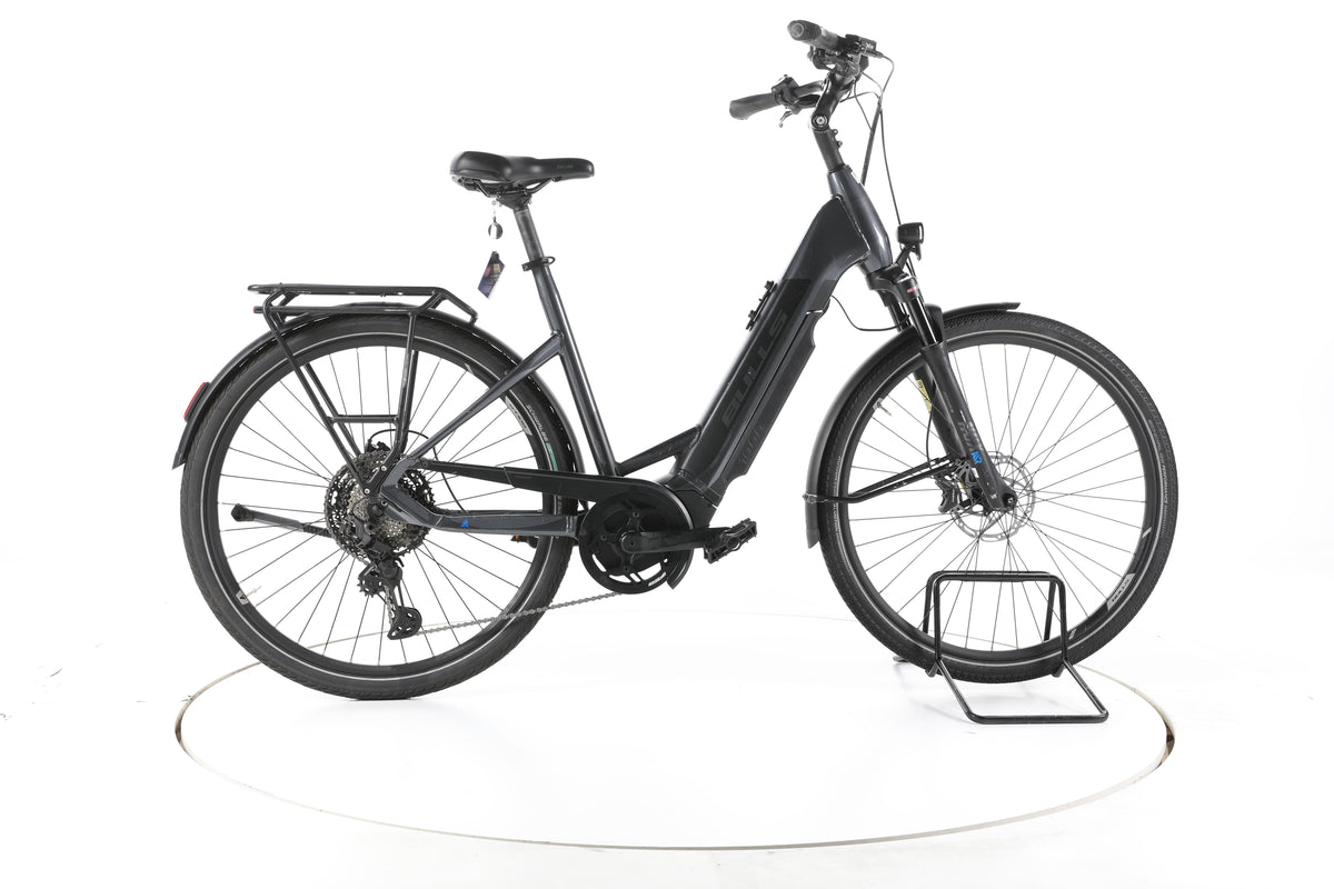 Bulls Lacuba EVO 11 Trekking E-Bike Tiefeinsteiger - Image 1
