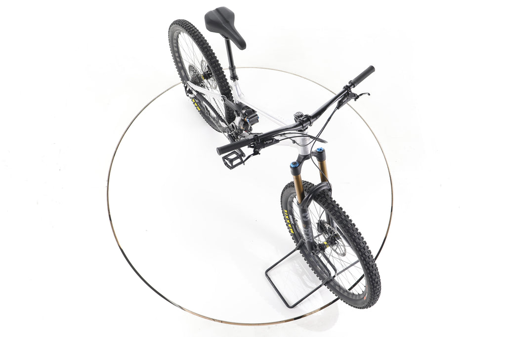 RAAW Madonna V3 Fahrrad Fully - Image 15