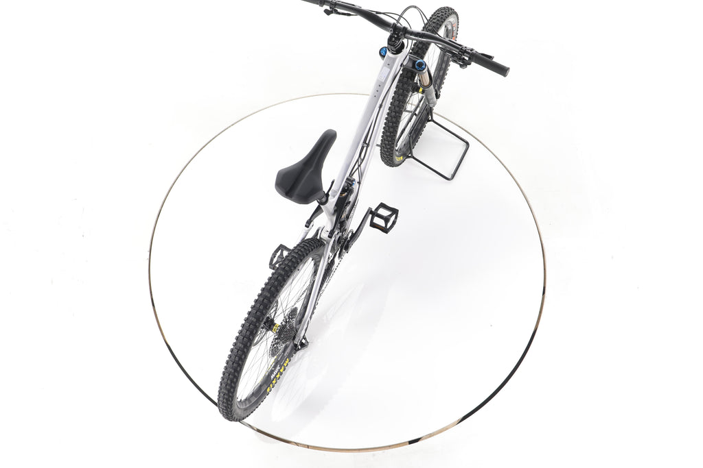 RAAW Madonna V3 Fahrrad Fully - Image 23