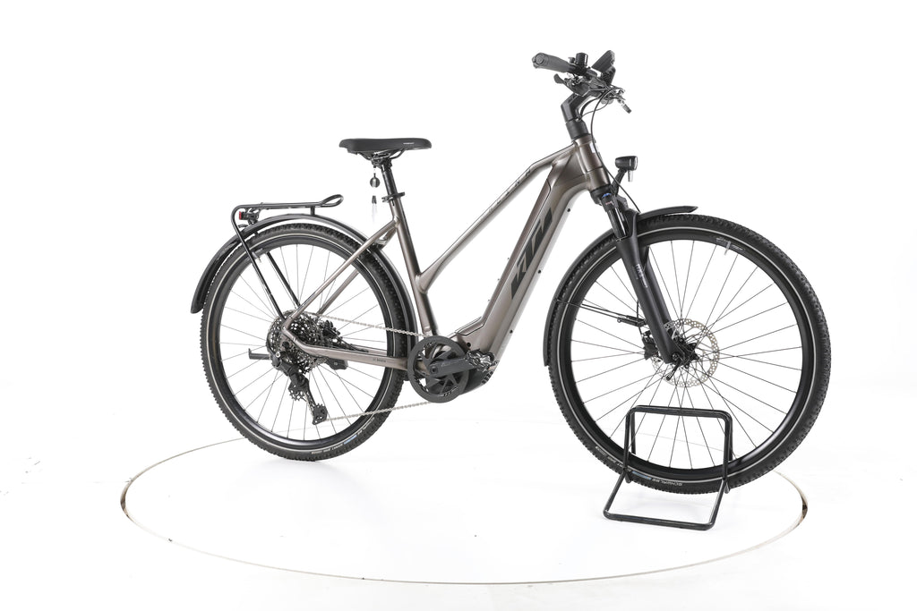 KTM Macina Cross LFC Trekking E-Bike 2024 - Image 2