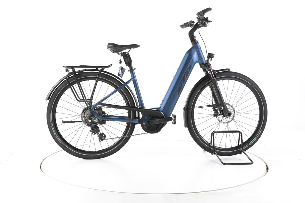 KTM Macina Style 730 Trekking E-Bike Tiefeinsteiger - Image 1