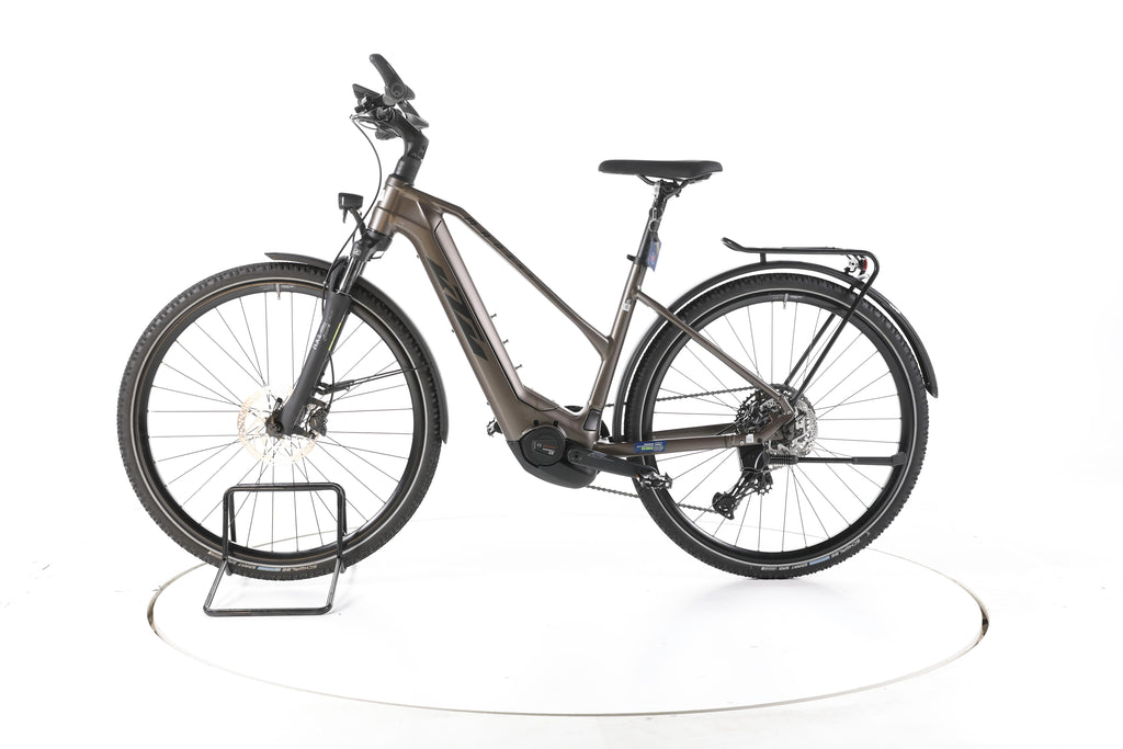 KTM Macina Cross LFC Trekking E-Bike 2024 - Image 7