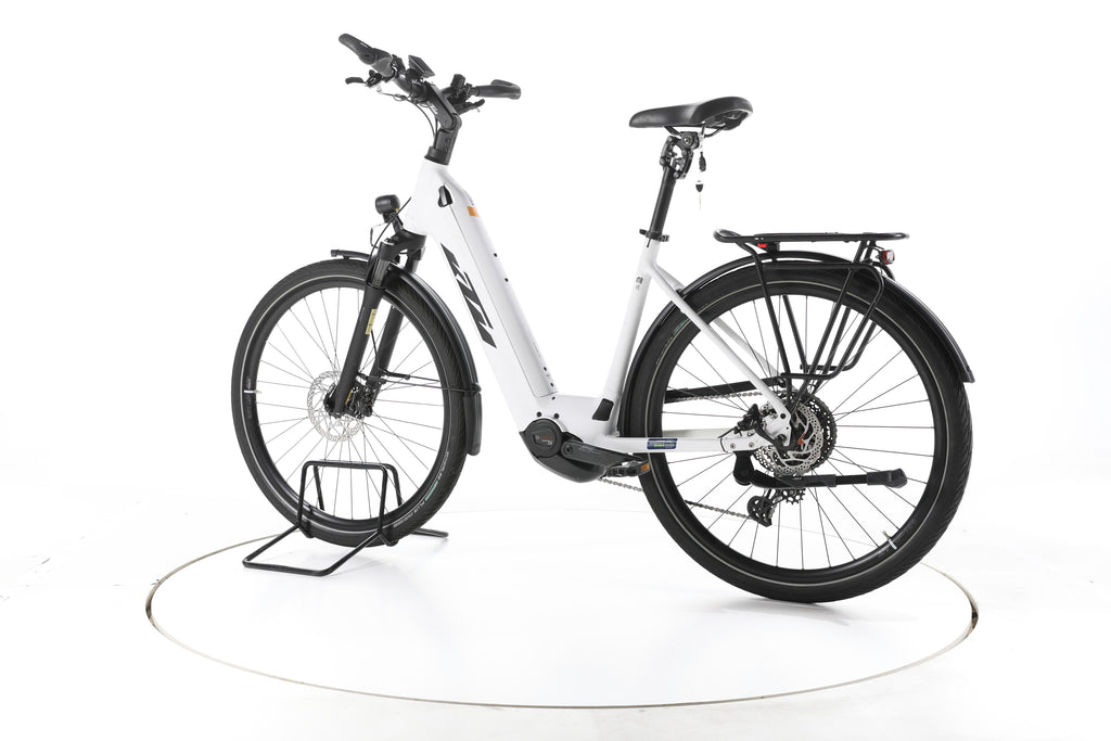 KTM Cento 10 Plus Trekking E-Bike Tiefeinsteiger - Image 8