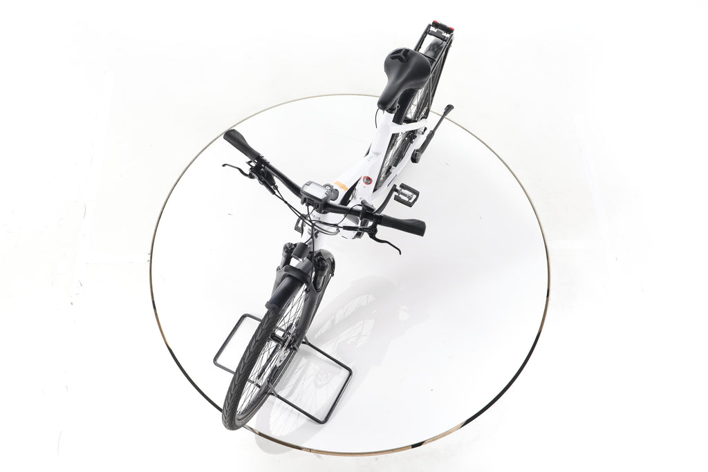 Carver Route E.520 Trekking E-Bike - Image 17