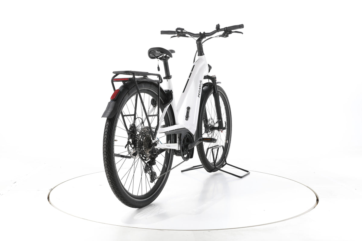 Pegasus Premio Evo 11 Trekking E-Bike - Image 11