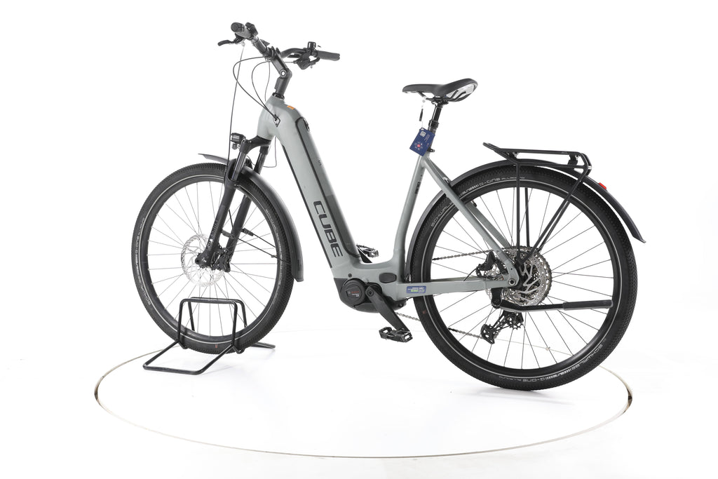 Cube Nuride Hybrid SLX Trekking E-Bike Tiefeinsteiger - Image 8