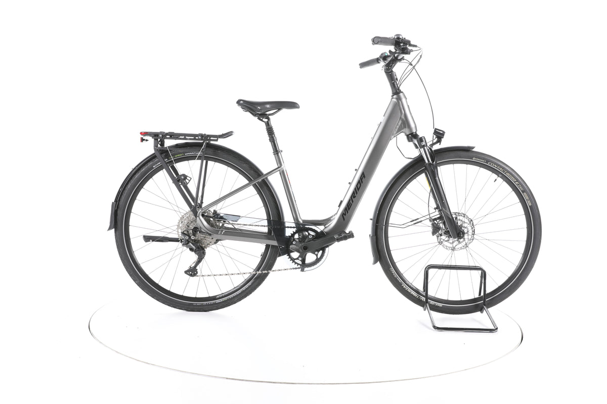 Merida eSPRESSO URBAN 300 EQ Trekking E-Bike Tiefeinsteiger - Image 1