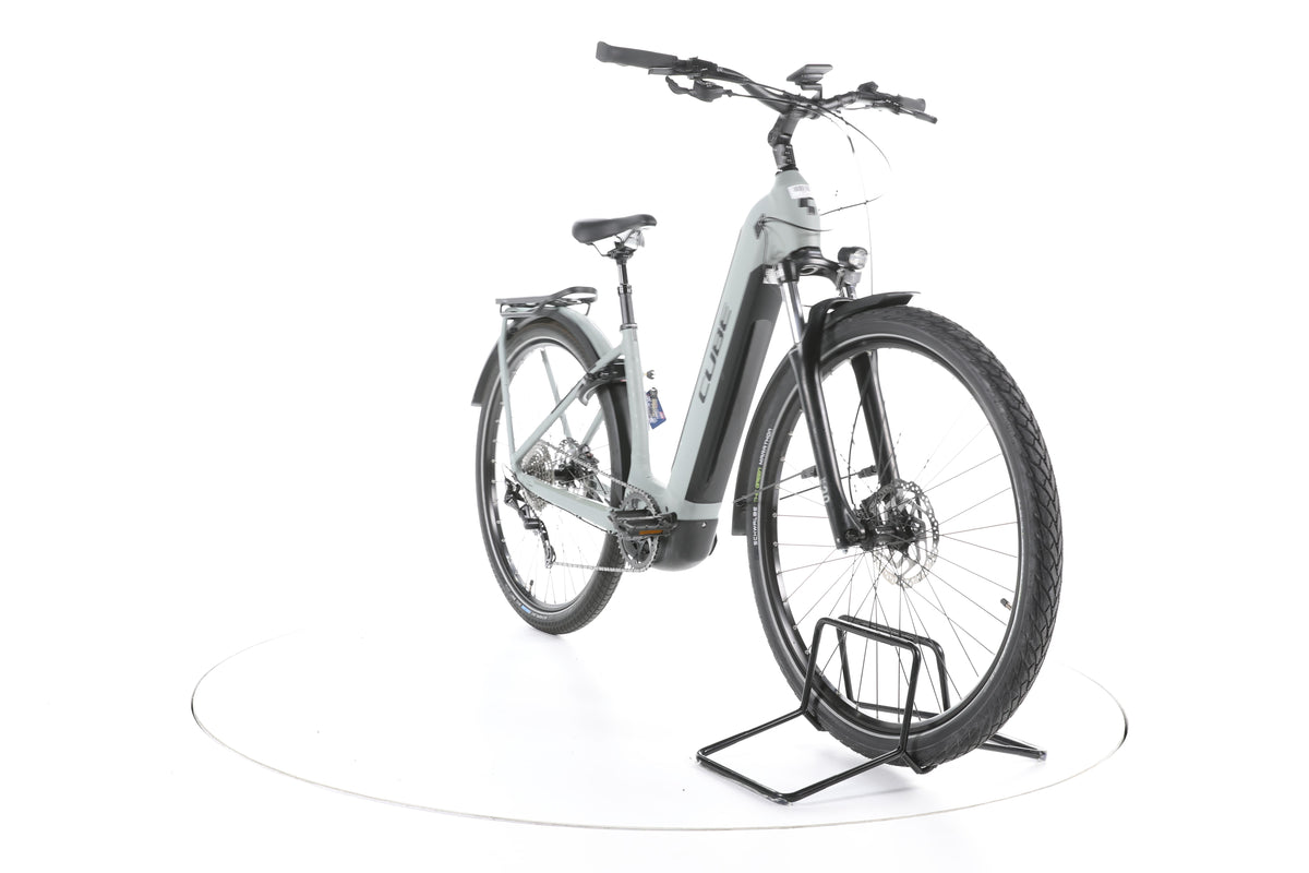 Cube Kathmandu Hybrid ONE Trekking E-Bike Tiefeinsteiger - Image 3