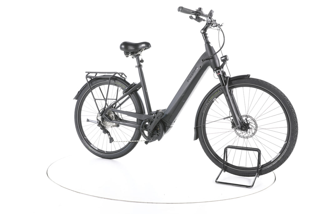 Pegasus Premio EVO 10 Lite Trekking E-Bike Tiefeinsteiger - Image 2