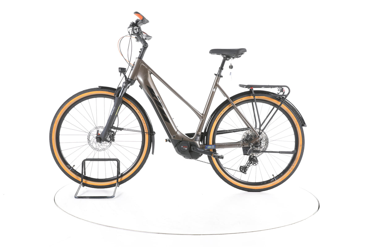 KTM Macina Ultimate Pro Trekking E-Bike - Image 7