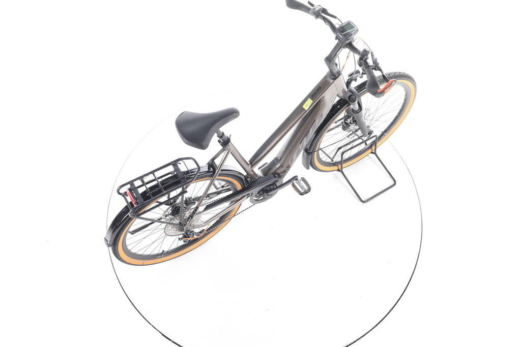 KTM Macina Ultimate Pro Trekking E-Bike - Image 24
