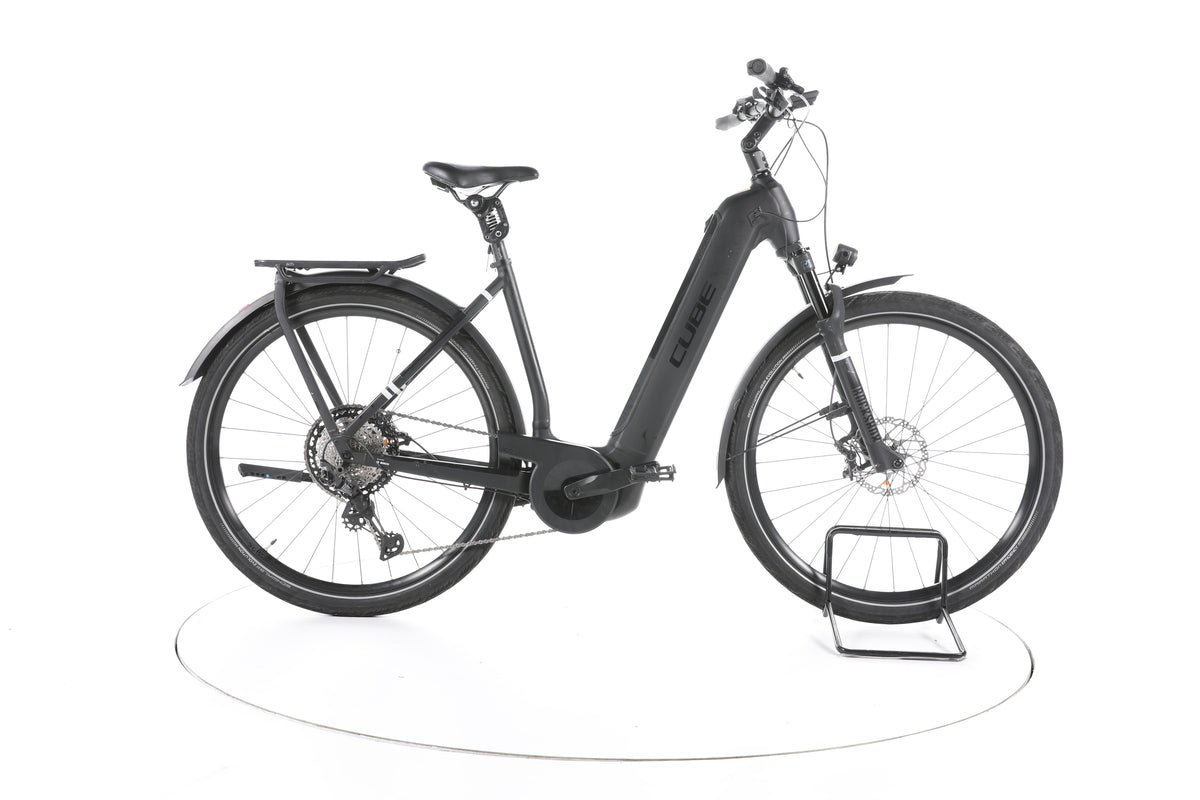 Cube Kathmandu Hybrid SLT Trekking E-Bike Tiefeinsteiger - Image 1