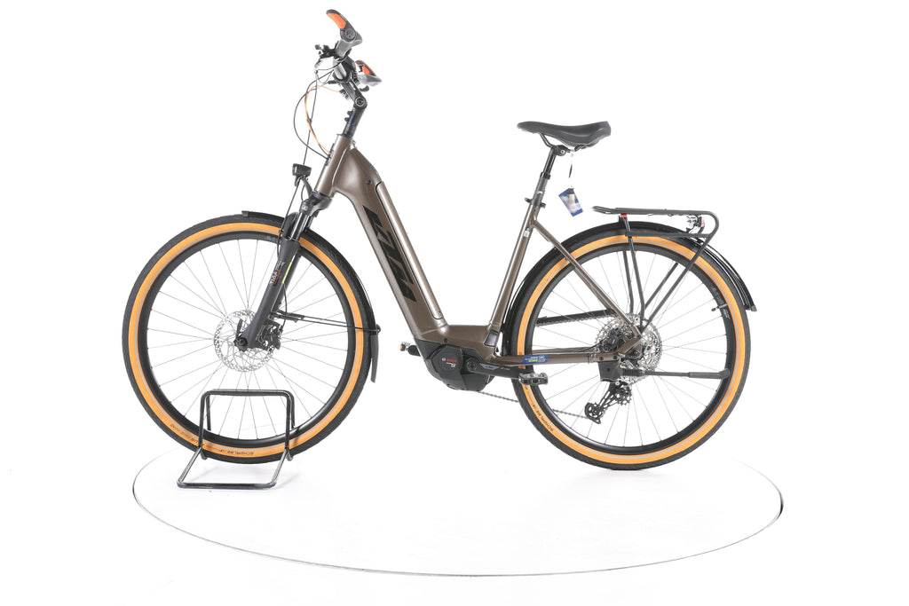 KTM Macina Ultimate Pro Trekking E-Bike Tiefeinsteiger - Image 7
