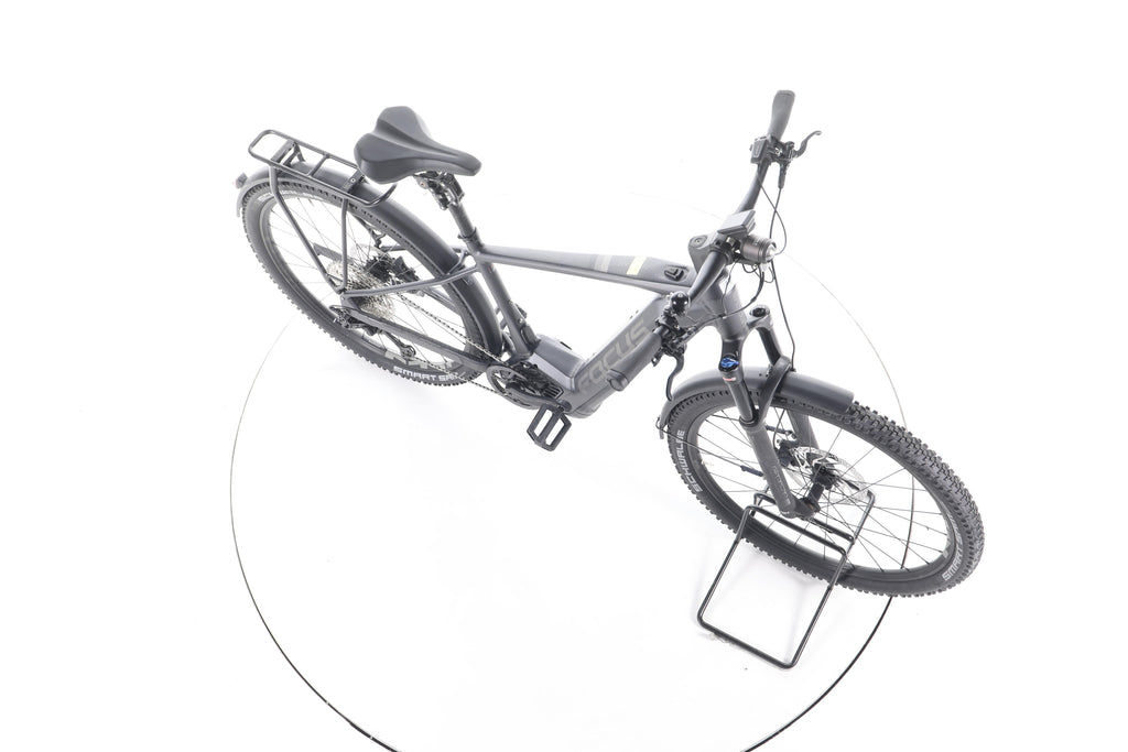 Focus Aventura 6.9 BLK Trekking E-Bike - Image 14