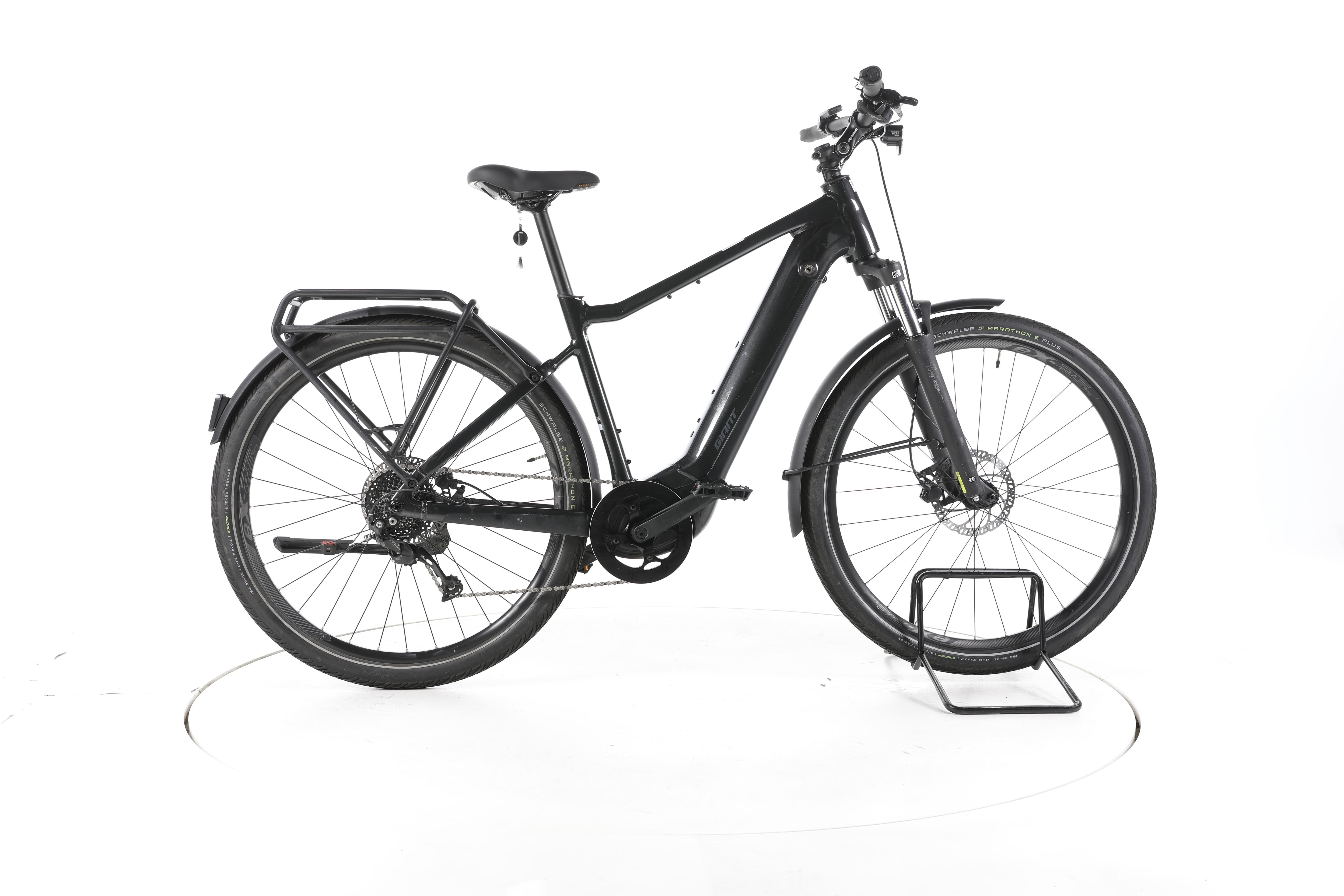 Giant Explore E+ 2 Trekking E-Bike - Image 1