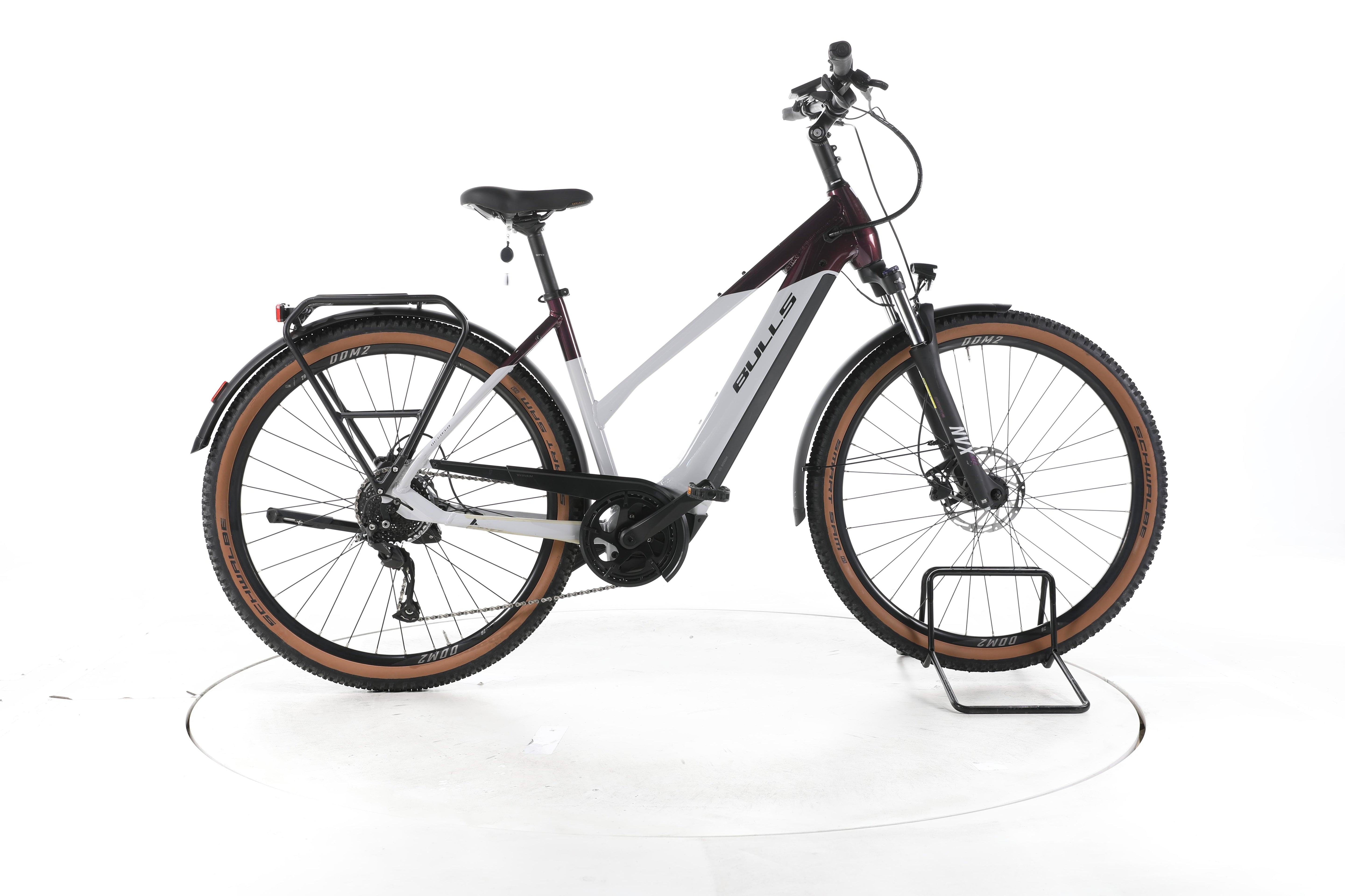 Bulls Cross EVO Trekking E-Bike - Image 1