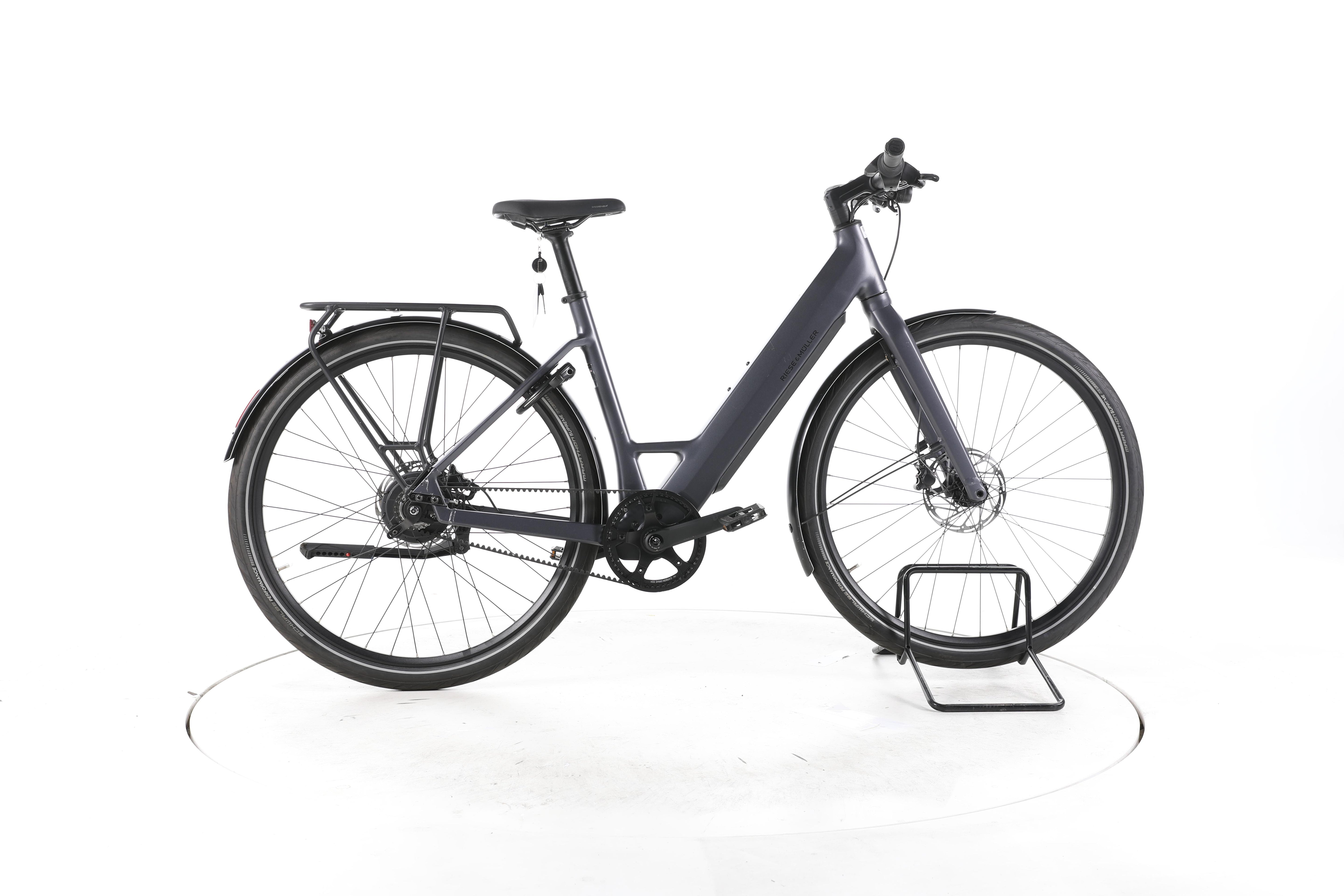 Riese & Müller UBN Six vario City E-Bike Tiefeinsteiger - Image 1