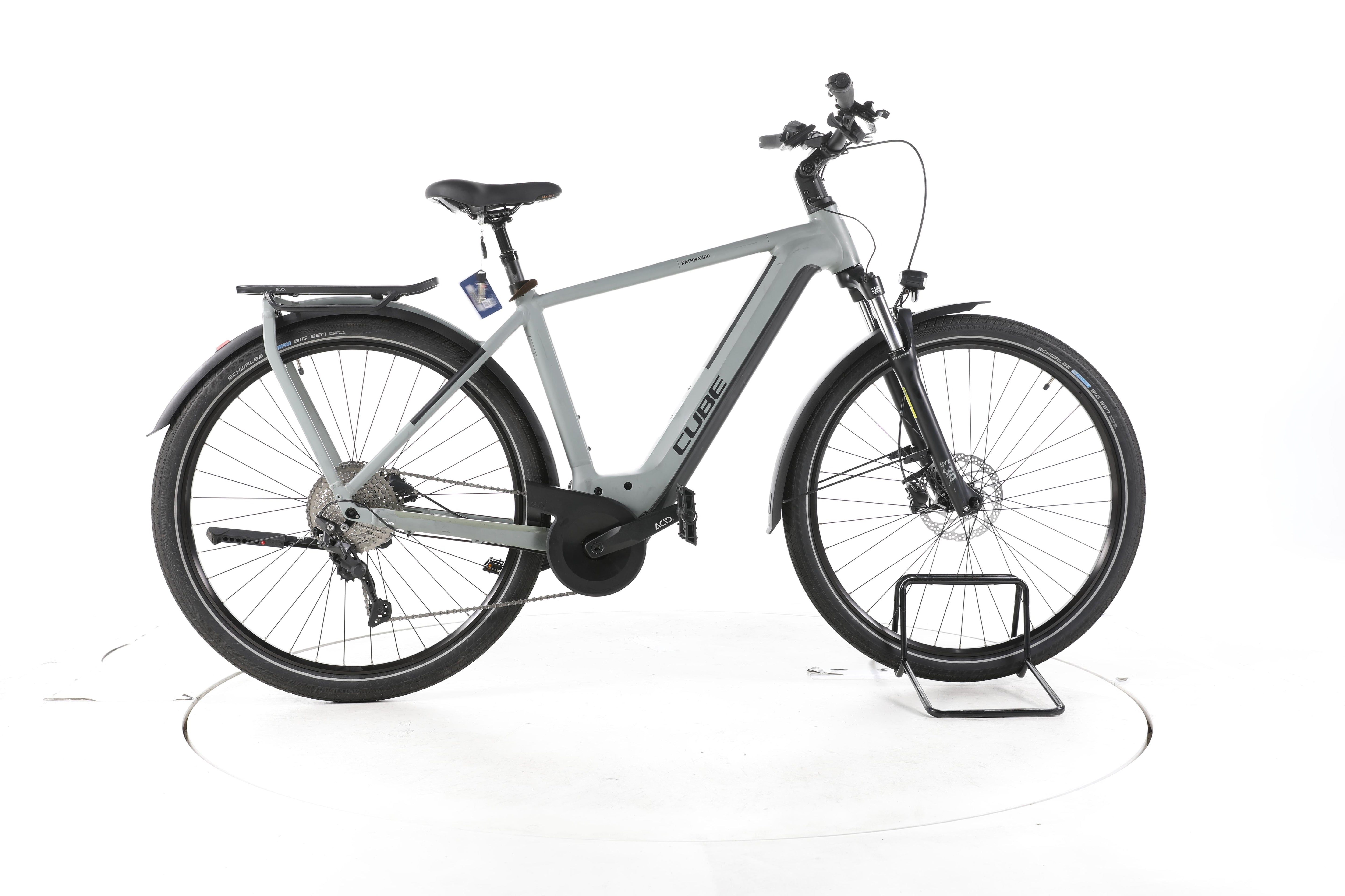 Cube Kathmandu Hybrid ONE Trekking E-Bike - Image 1