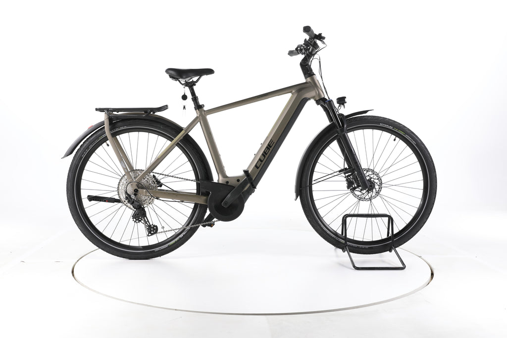 Cube Kathmandu Hybrid Pro Trekking E-Bike - Image 1