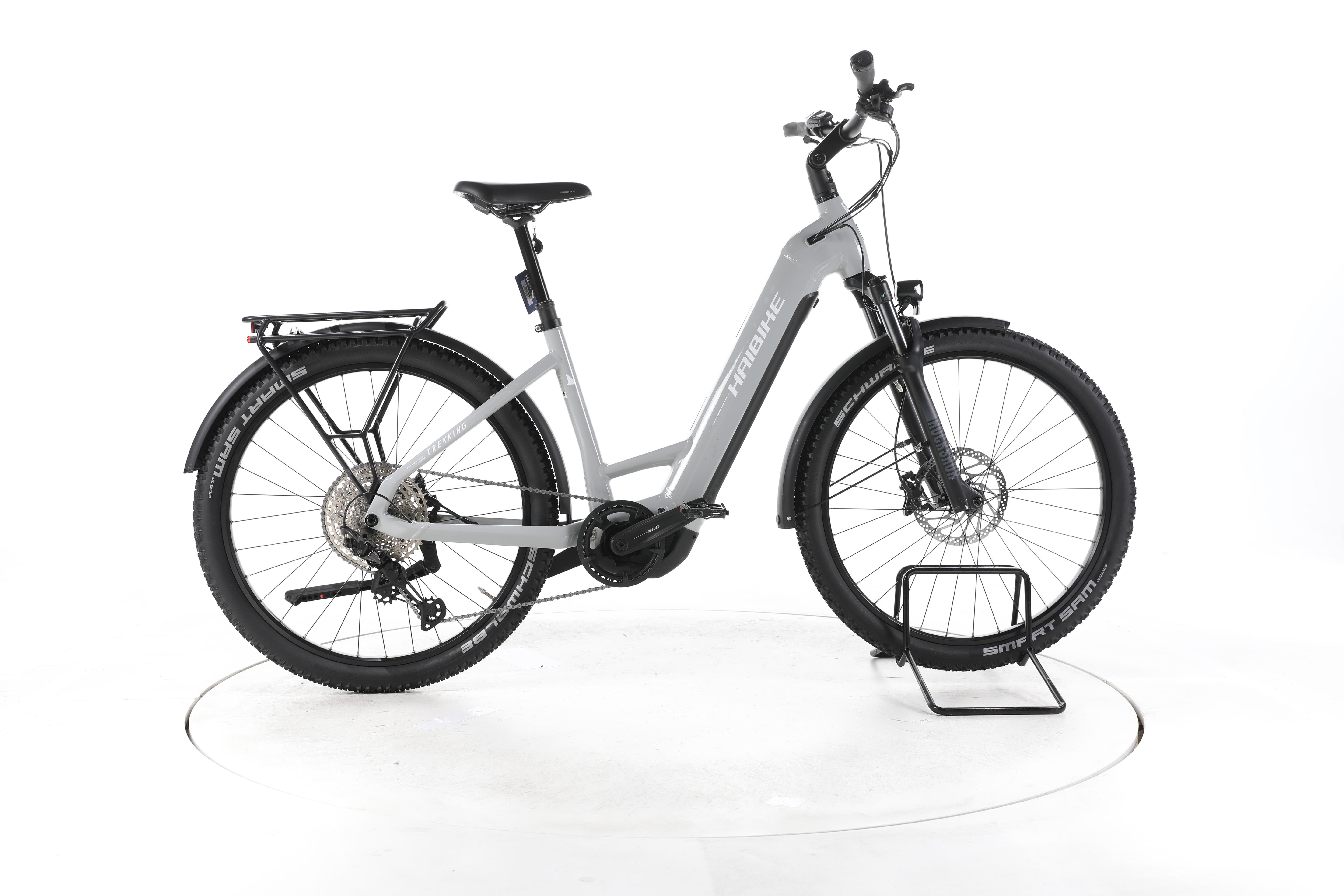 Haibike Trekking 7 Trekking E-Bike Tiefeinsteiger - Image 1