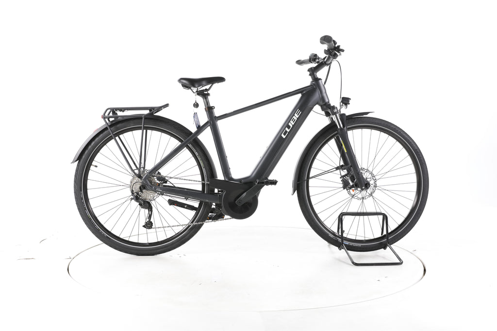 Cube Touring Hybrid ONE Trekking E-Bike - Image 1