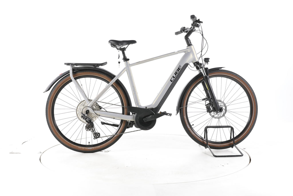 Cube Touring Hybrid Pro Trekking E-Bike - Image 1