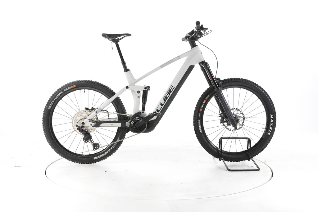 Cube Stereo Hybrid 160 E-Bike Fully Carbon - Image 1
