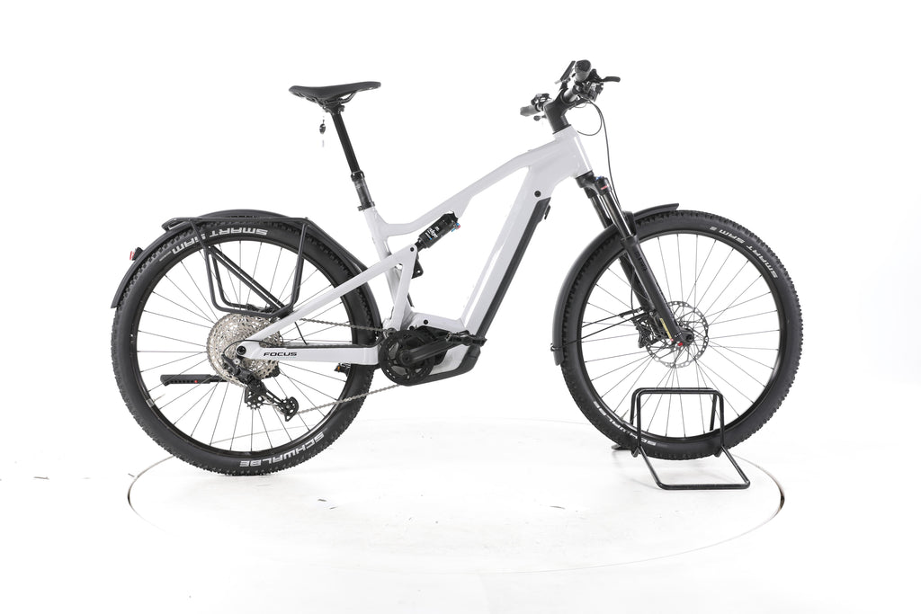 Focus Thron² 6.7 Eqp SUV E-Bike - Image 1