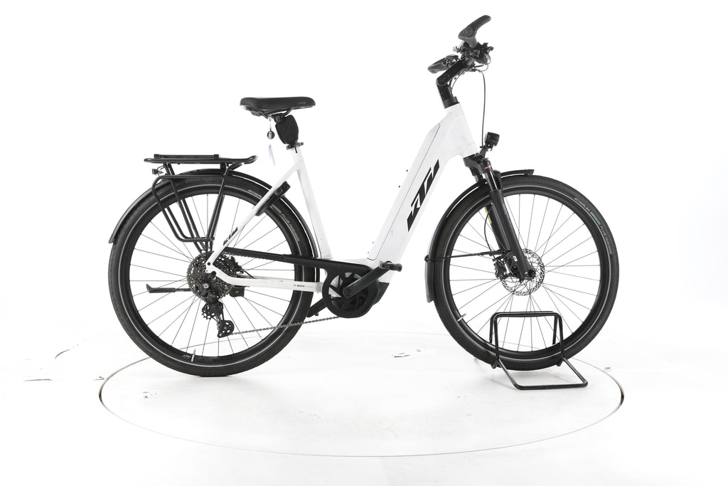 KTM Cento 10 Trekking E-Bike Tiefeinsteiger - Image 1