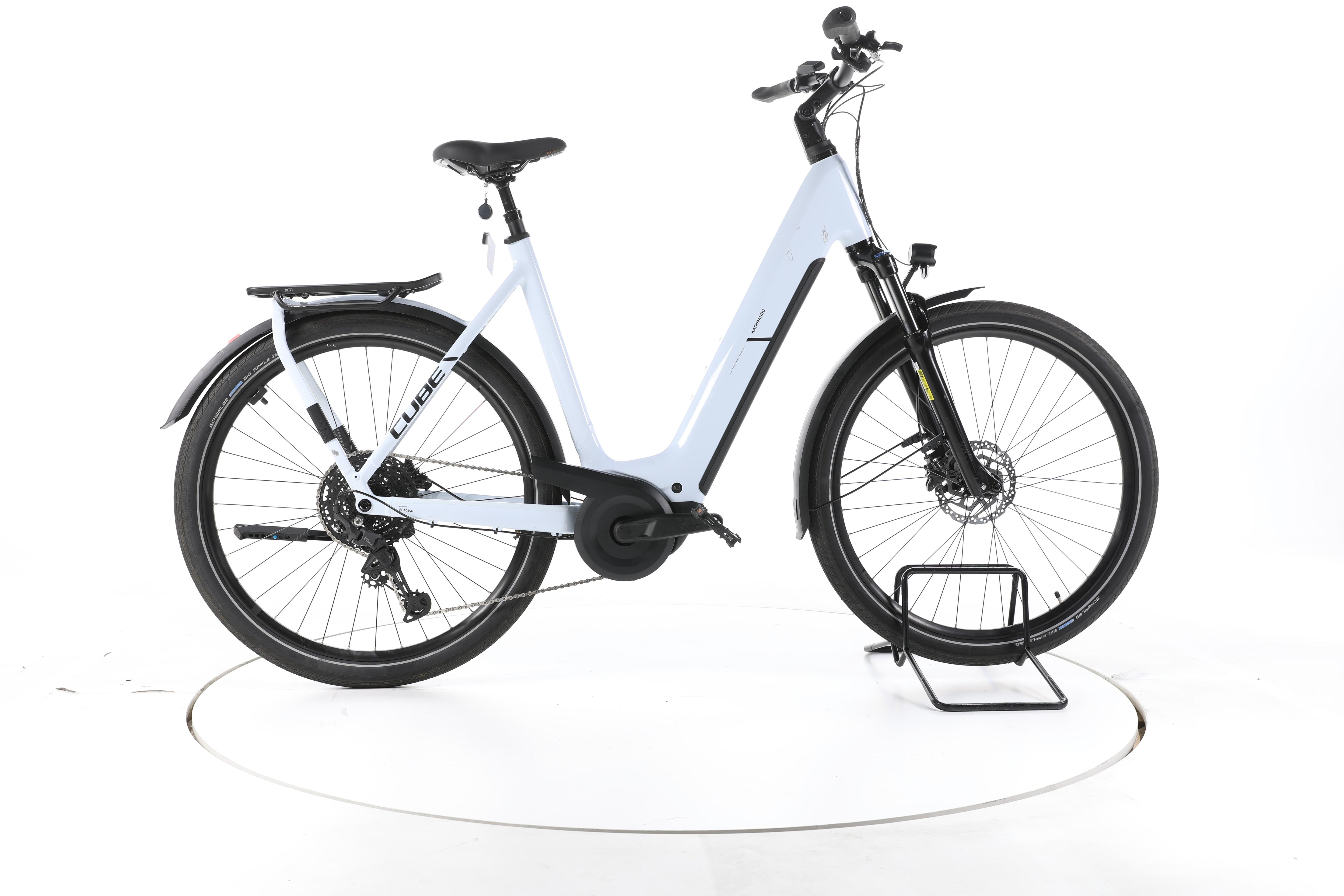 Cube Kathmandu Hybrid ONE Trekking E-Bike Tiefeinsteiger 2025 - Image 1