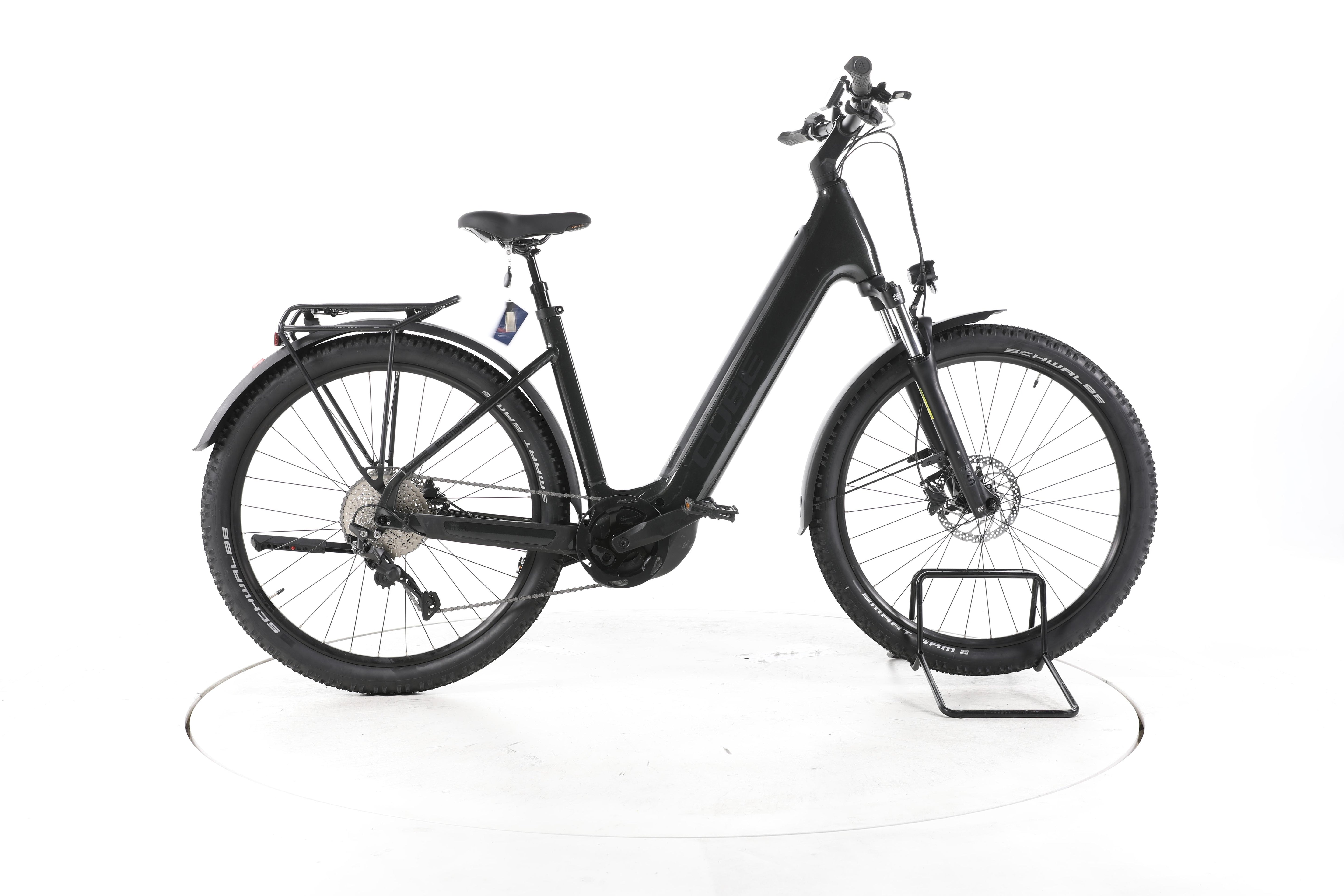 Cube Reaction Hybrid ONE Trekking E-Bike Tiefeinsteiger - Image 1