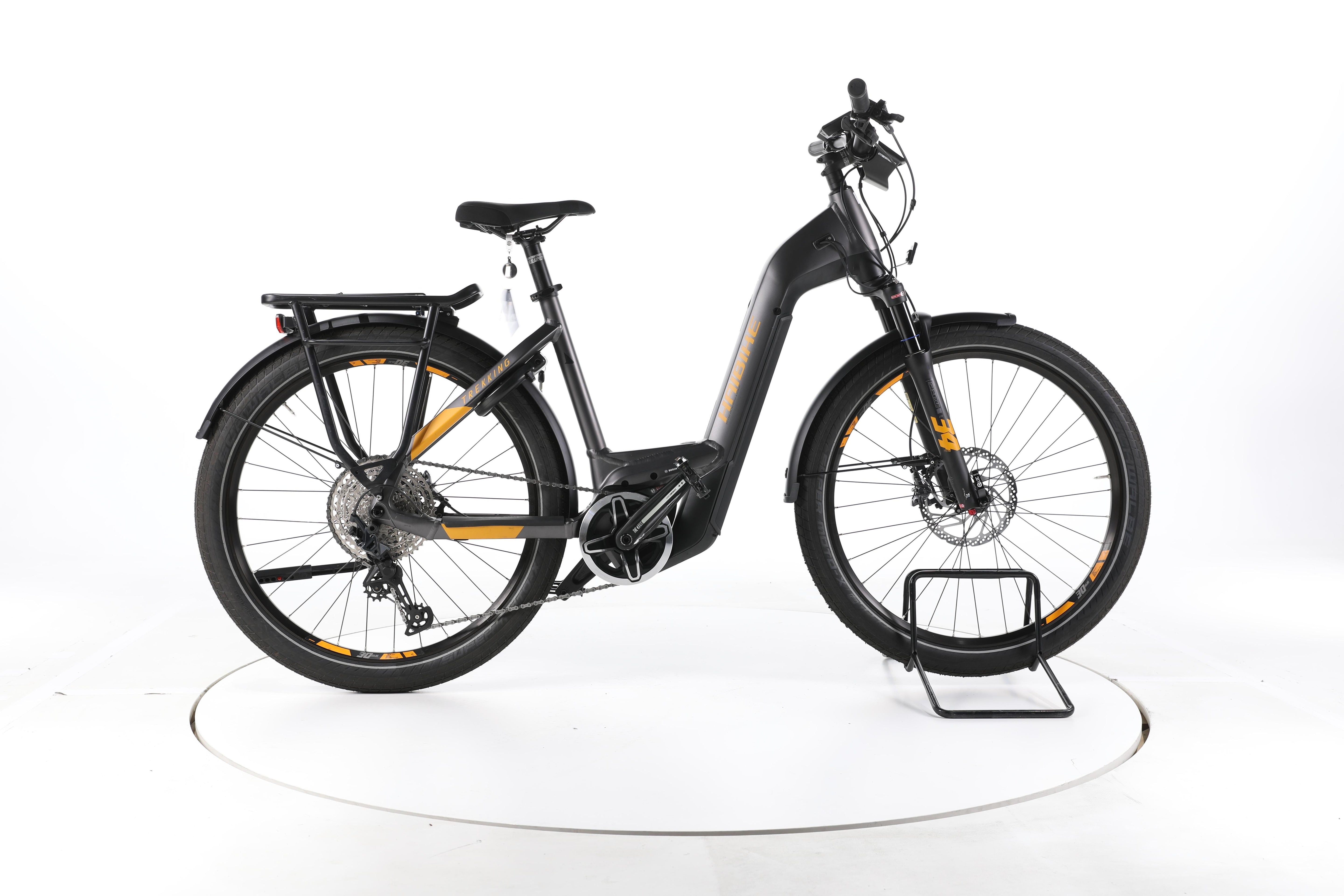 Haibike Trekking 10 Trekking E-Bike Tiefeinsteiger - Image 1