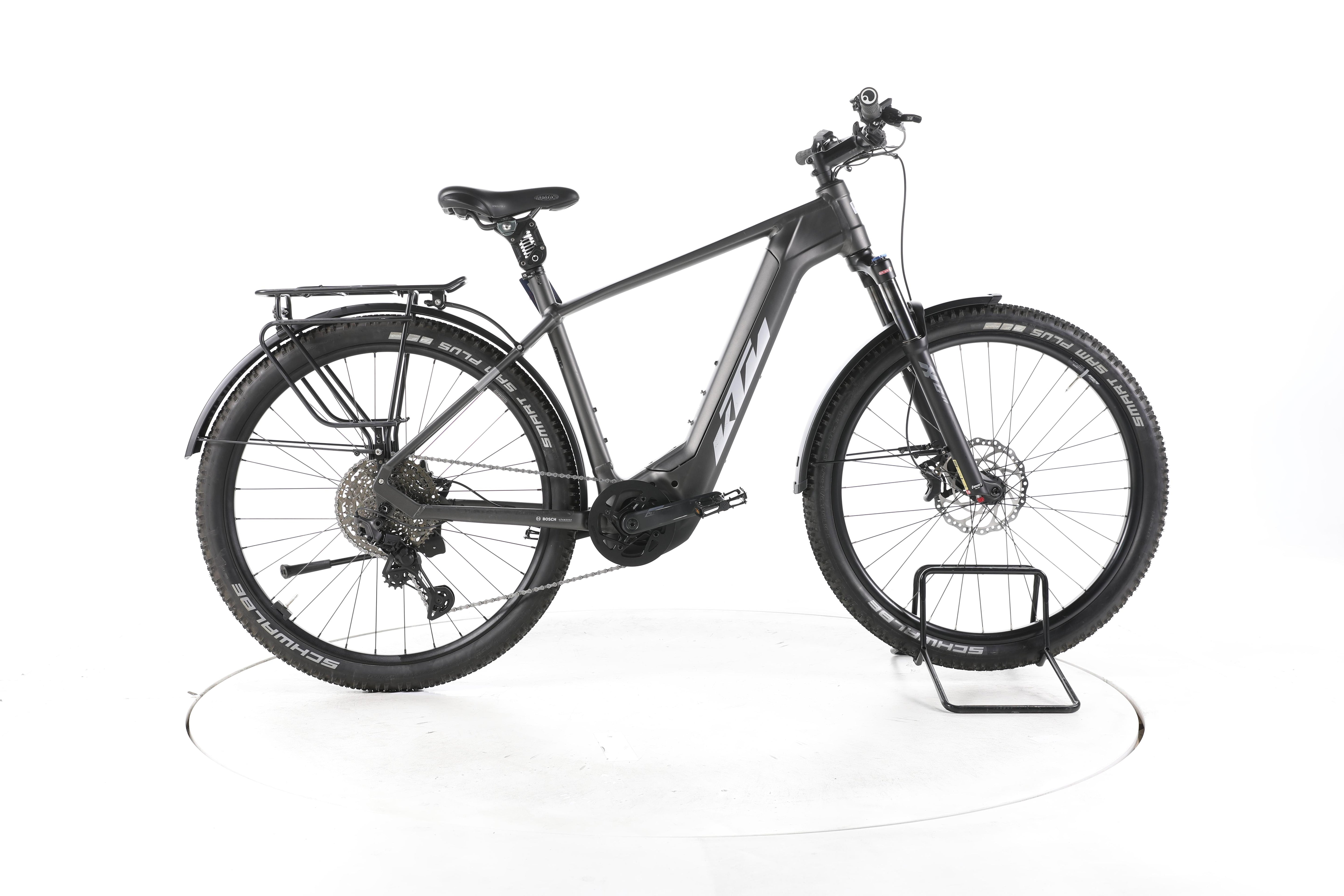 KTM Macina Team XL Trekking E-Bike - Image 1